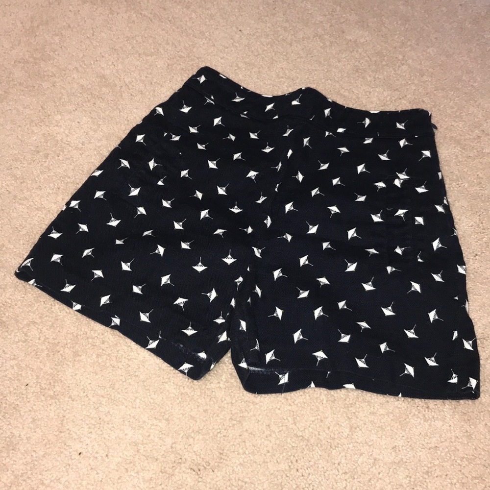 High waist shorts by Zara